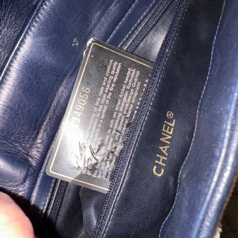 Chanel canvas and leather bag - Picture 10 of 16